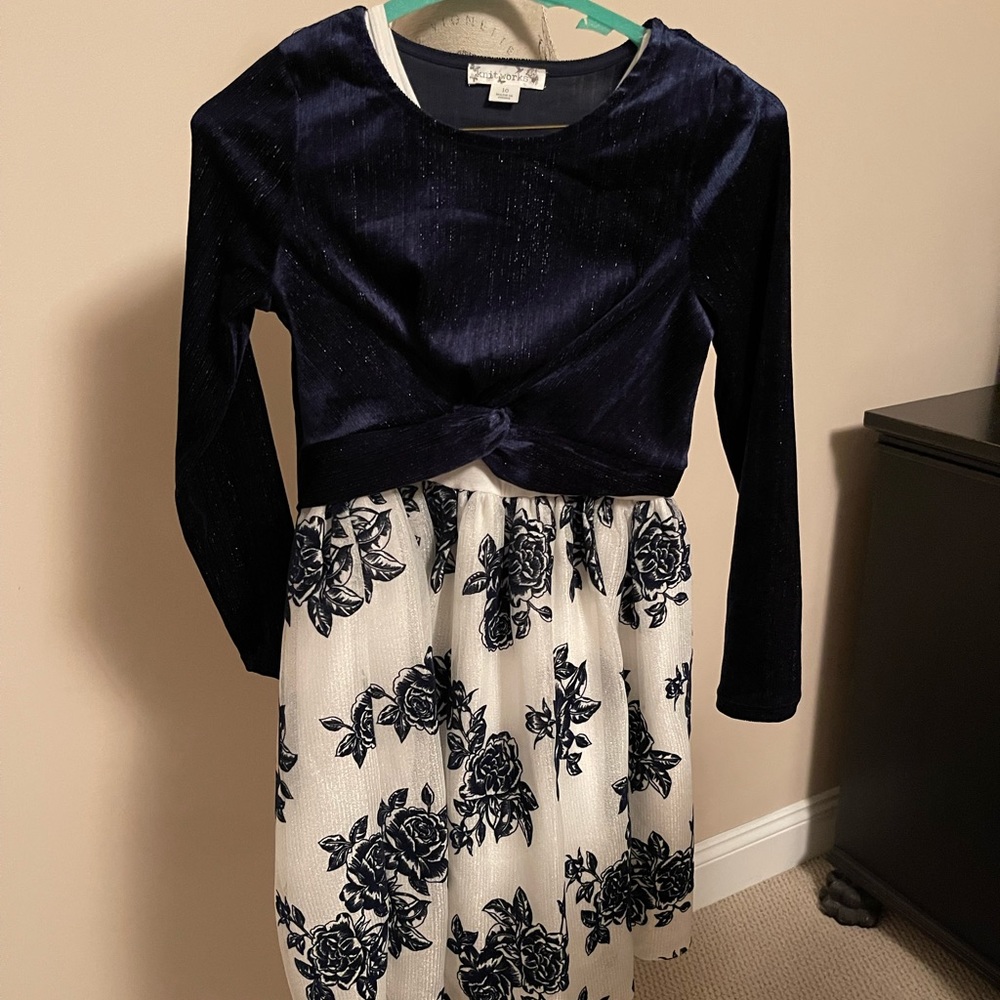 Girls holiday dress
